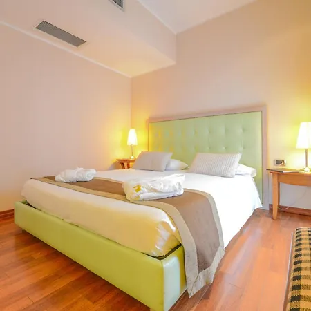Hotel Master