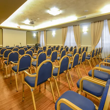 Hotell Master Brescia