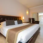 Hotel Master 4*