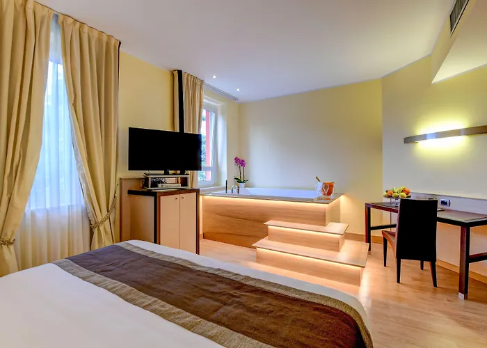 マスター 4* ブレシア